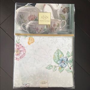 Lenox White Oblong 60x84  Tablecloth w/Delicate Floral Design, Never Opened.